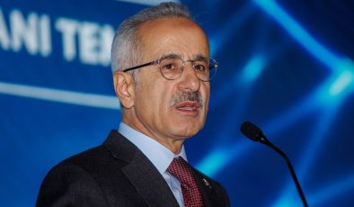 Abdulkadir Uraloğlu: Trenler için yerli ve milli sinyalizasyon sistemi üretilecek