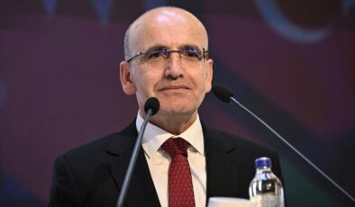 Mehmet Şimşek’ten gençlere kara para aklama uyarısı: Banka hesaplarını kullandırmasınlar