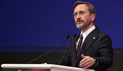 Fahrettin Altun: 31 Mart’ı önemli bir kilometre taşı olarak görüyoruz