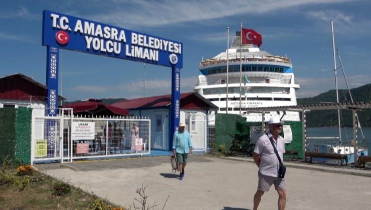 Rusların yeni gözdesi Amasra! Kruvaziyerler art arda yanaşıyor