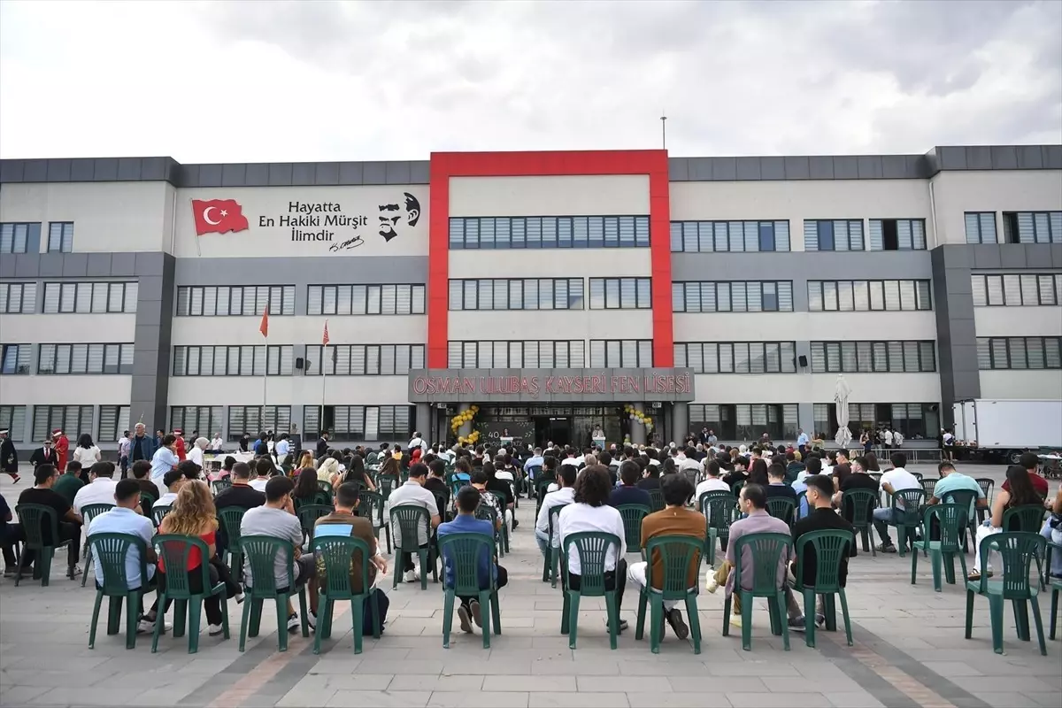 Akar ve Büyükkılıç, Kıranardı Mahallesi’nde pilav şenliğine katıldı